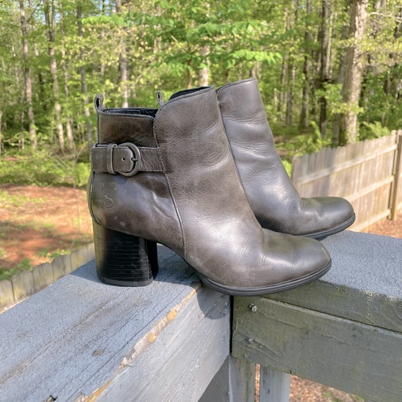 Born Shoes - Born Grey and Black Gillian Genuine Leather Stacked Heel Booties
